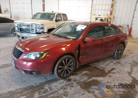 2013 Chrysler 200 Limited from USA, damaged, VIN 1C3CCBCG9DN523524